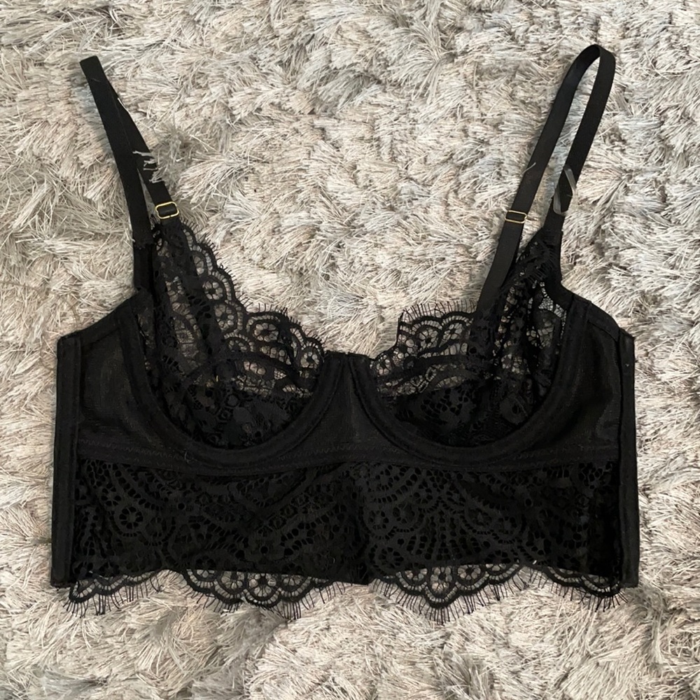 Black Lace Bandeau